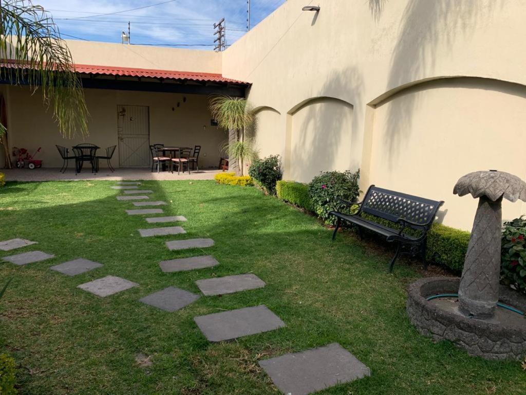 Estancia Santa Fe Celaya  Zewnętrze zdjęcie